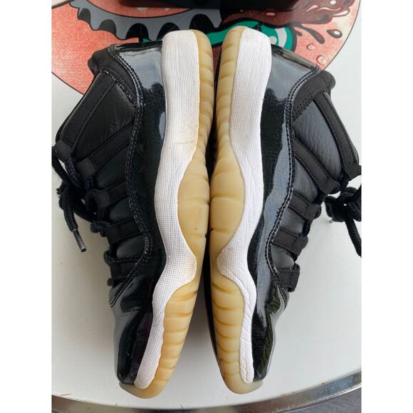 Jordan 11 Retro Low GS 72-10 - Size 6.5 Mens / 8 Womens - "72-10" 528896-001 - Picture 12 of 12